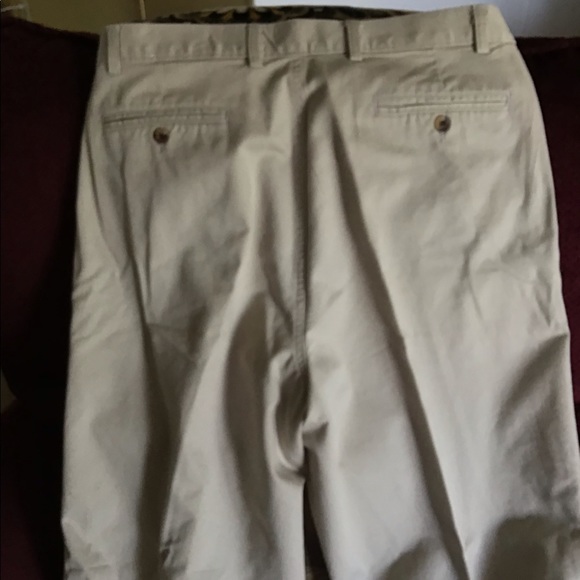 City Streets pants beige size 36/32 4 pockets belt loops machine washable - Picture 4 of 8